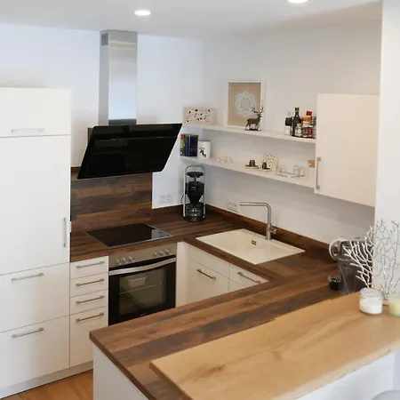 Schwan Apartment *