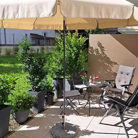 Schwan Apartment *